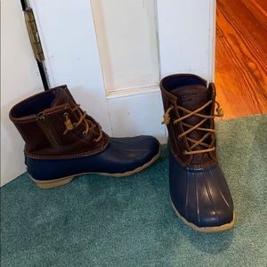 sperry boots